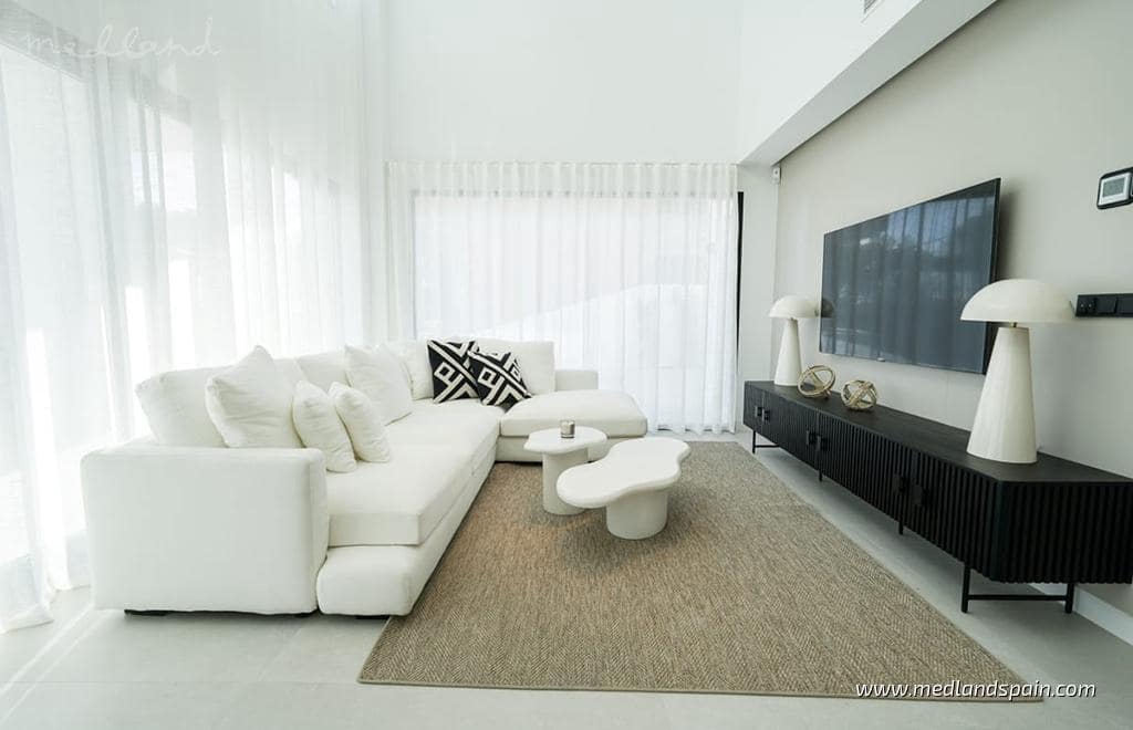 3 bedroom Villa for sale in Polop with pool garage - € 860,000 (Ref: 7494204)