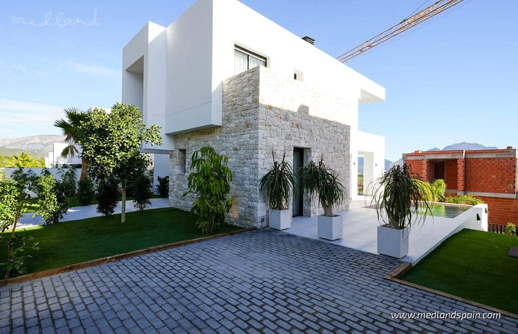 3 bedroom Villa for sale in Polop with pool garage - € 860,000 (Ref: 7494204)