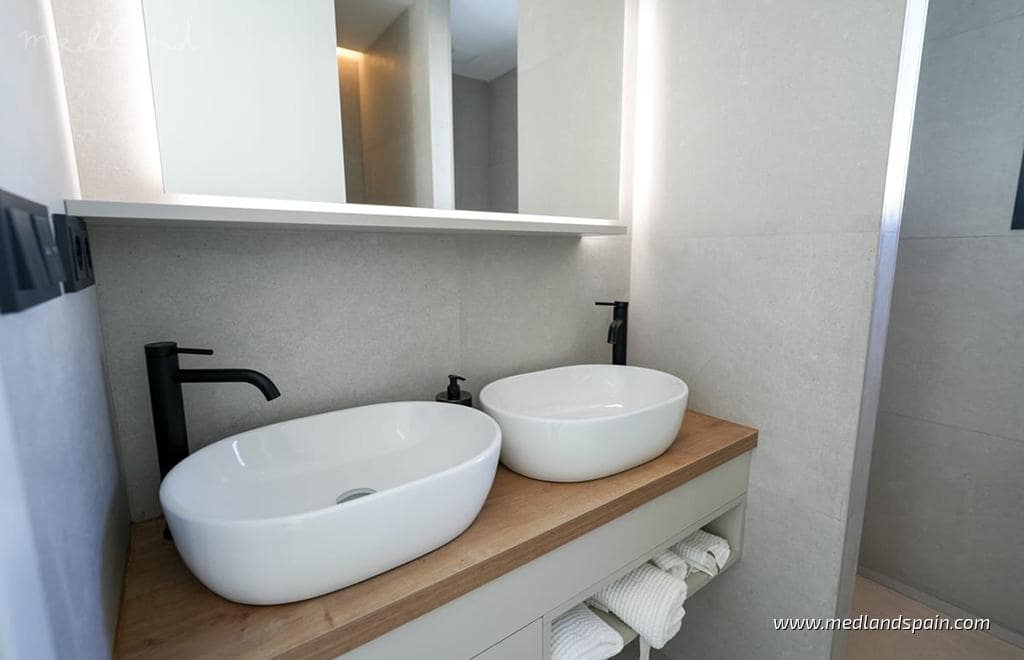 3 bedroom Villa for sale in Polop with pool garage - € 860,000 (Ref: 7494204)