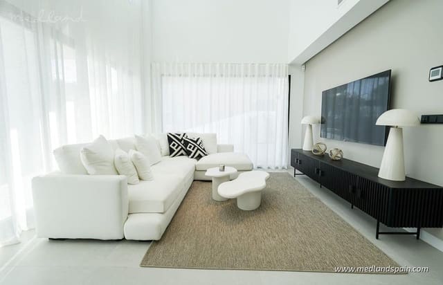 3 soverom Villa til salgs i Polop med svømmebasseng garasje - € 985 000 (Ref: 7494204)
