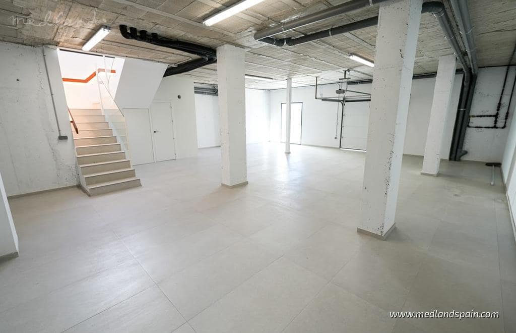3 soverom Villa til salgs i Polop med svømmebasseng garasje - € 985 000 (Ref: 7494204)