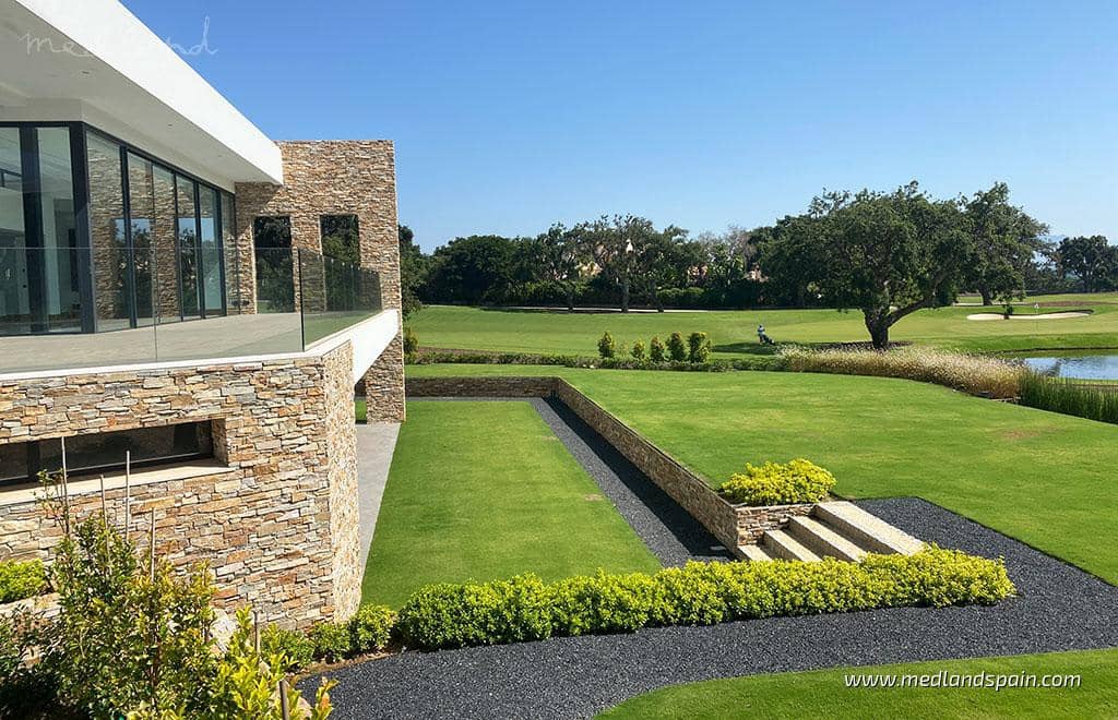 6 soveværelse Villa til salg i Sotogrande med swimmingpool garage - € 4.500.000 (Ref: 7573706)