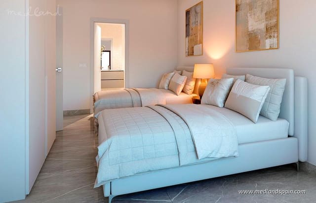 3 soveværelse Villa til salg i La Marina, Elche / Elx med swimmingpool garage - € 595.000 (Ref: 7576032)