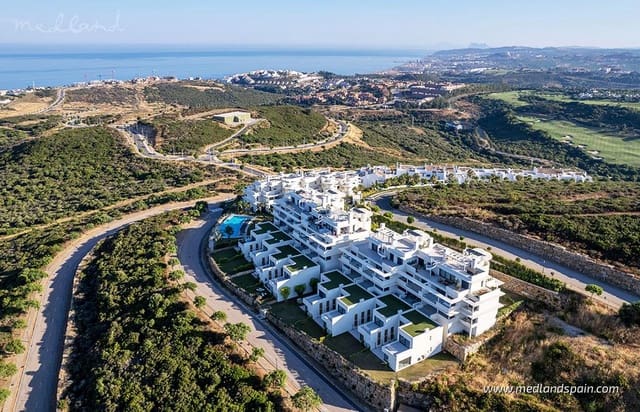 2 soverom Leilighet til salgs i Casares Golf - Casares del Sol, Casares med svømmebasseng garasje - € 584 500 (Ref: 7584428)