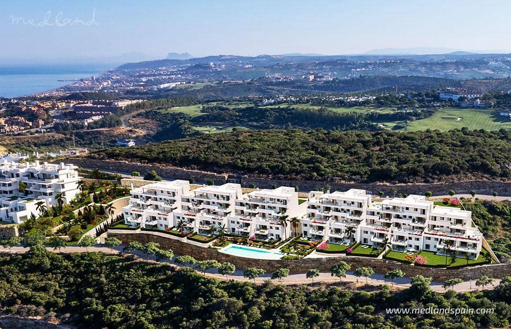 3 quarto Apartamento para venda em Casares com piscina garagem - 1 021 000 € (Ref: 7584433)