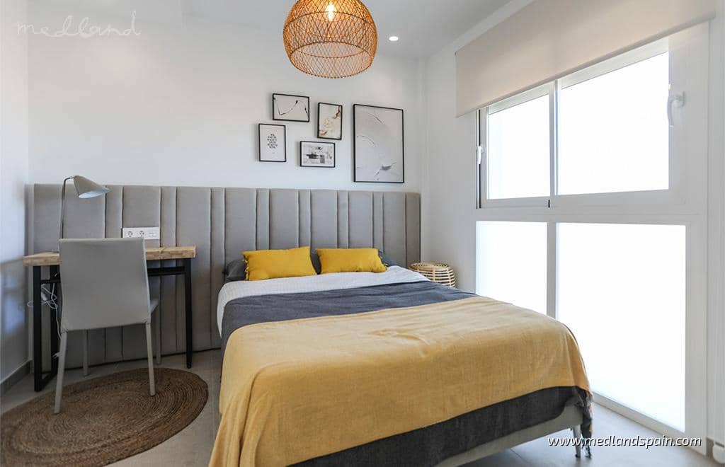 3 soveværelse Villa til salg i Pilar de la Horadada med swimmingpool garage - € 469.000 (Ref: 7590653)