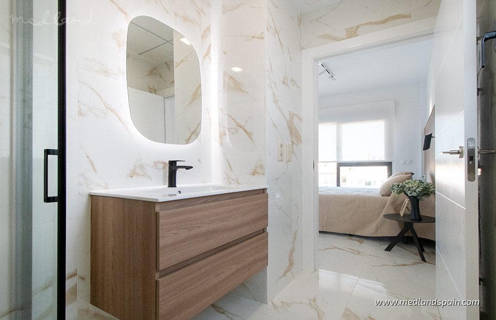 3 slaapkamer Villa te koop in Los Montesinos met zwembad garage - € 499.000 (Ref: 7648950)