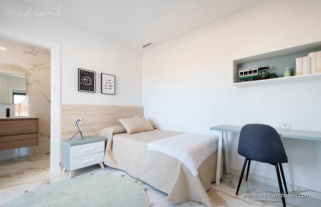 3 slaapkamer Villa te koop in Los Montesinos met zwembad garage - € 499.000 (Ref: 7648950)