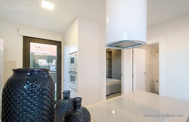 3 soverom Villa til salgs i Los Montesinos med svømmebasseng garasje - € 499 000 (Ref: 7648950)