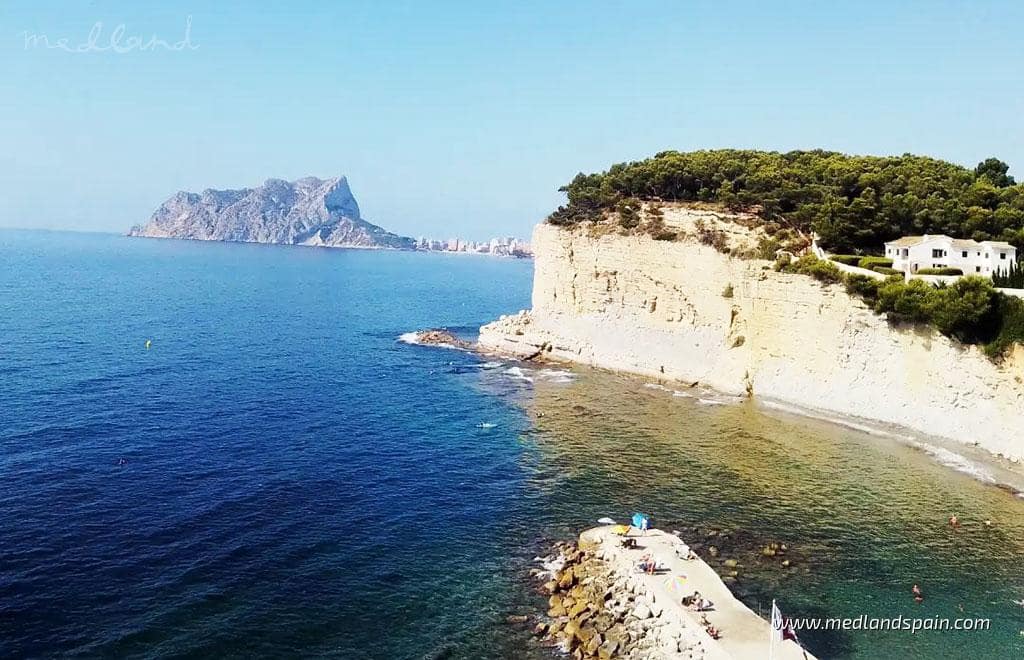 4 bedroom Villa for sale in Benissa with pool garage - € 2,200,000 (Ref: 7666989)