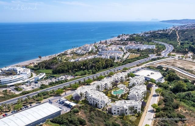 3 makuuhuone Huoneisto myytävänä paikassa Estepona mukana uima-altaan 
autotalli - 725 000 € (Ref: 7702419)