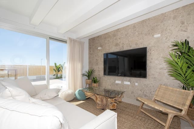 3 makuuhuone Huvila myytävänä paikassa Las Lomas de Rame - Bahía Bella, Los Alcázares mukana uima-altaan 
autotalli - 499 900 € (Ref: 7717518)