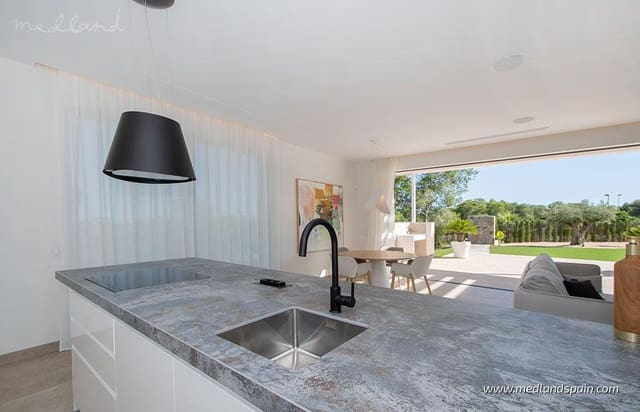 3 quarto Moradia para venda em Las Colinas Golf, Orihuela com piscina garagem - 1 200 000 € (Ref: 7761681)