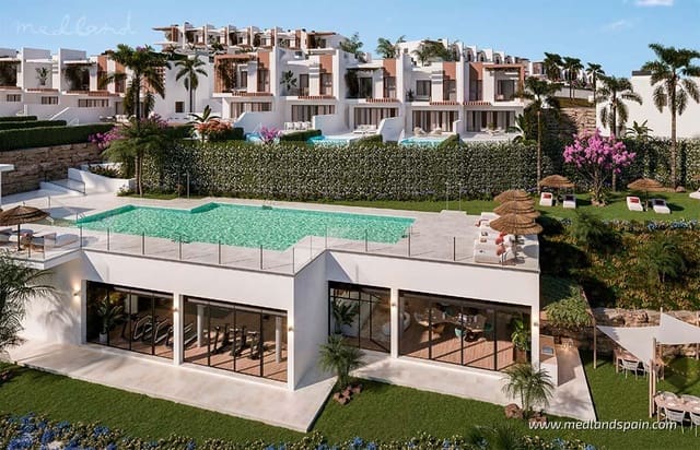 4 makuuhuone Omakotitalo myytävänä paikassa Mijas Costa, Mijas mukana uima-altaan 
autotalli - 1 046 000 € (Ref: 7790104)