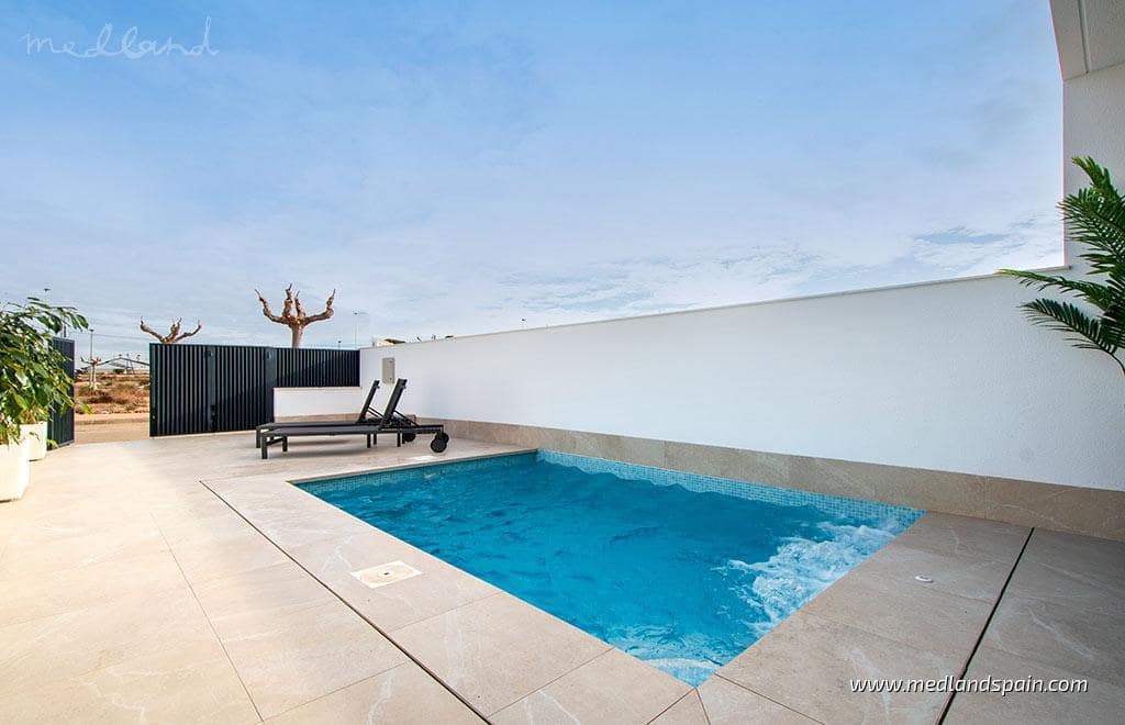 3 soveværelse Villa til salg i Lo Pagan med swimmingpool garage - € 369.900 (Ref: 7913641)