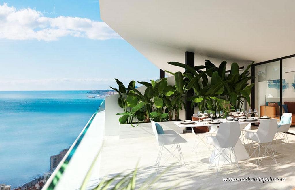 2 sypialnia Apartament na sprzedaż w Fuengirola z basenem garażem - 876 000 € (Ref: 7960994)