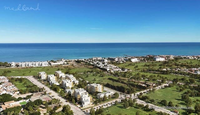 Apartamento de 3 habitaciones en Dénia en venta con piscina garaje - 575.000 € (Ref: 7987730)