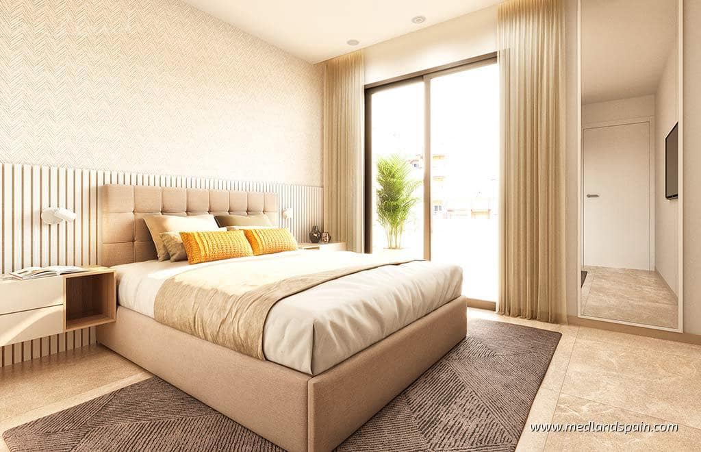 3 soveværelse Lejlighed til salg i Torrevieja med swimmingpool - € 395.000 (Ref: 8038248)