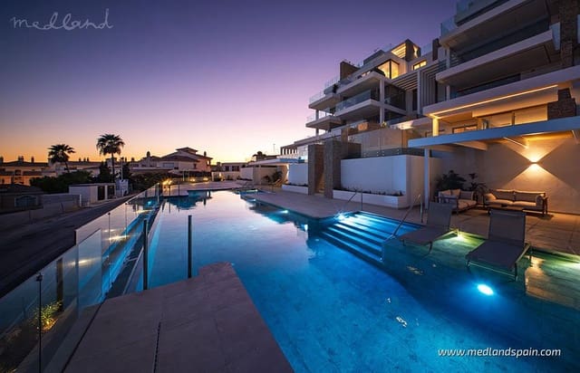 2 chambre Appartement à vendre à Mijas Costa, Mijas avec piscine garage - 815 000 € (Ref: 8113375)