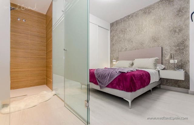 2 bedroom Apartment for sale in Benijófar with pool - € 263,000 (Ref: 8177519)