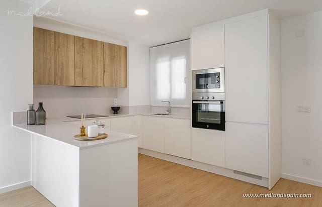 2 soveværelse Lejlighed til salg i La Mata, Torrevieja med swimmingpool garage - € 295.000 (Ref: 8245468)