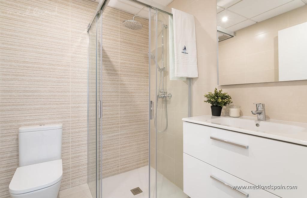 Apartamento de 2 habitaciones en La Mata en venta con piscina garaje - 285.000 € (Ref: 8245474)