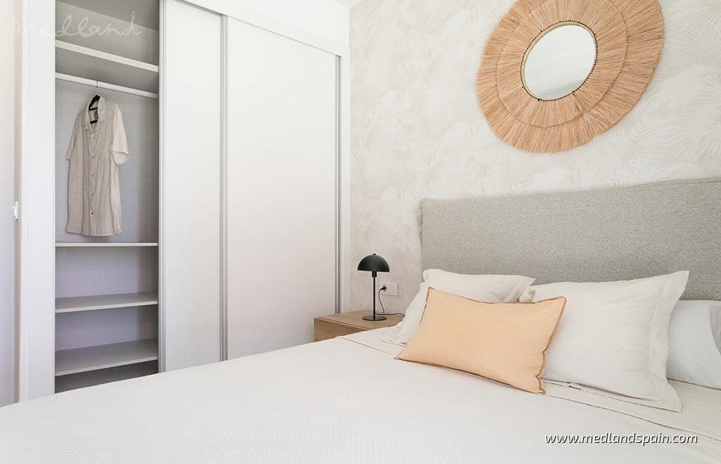 Apartamento de 2 habitaciones en La Mata en venta con piscina garaje - 285.000 € (Ref: 8245474)