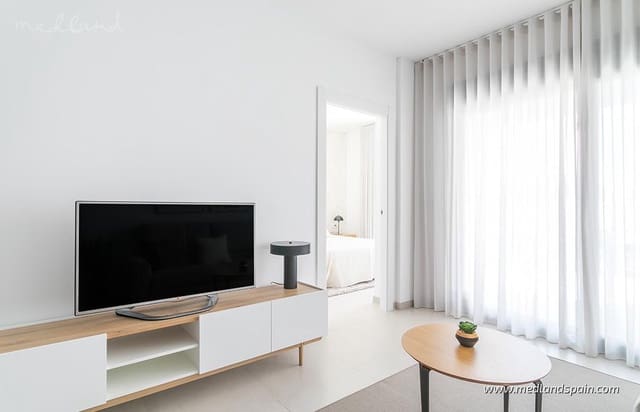 2 soveværelse Lejlighed til salg i La Mata, Torrevieja med swimmingpool garage - € 540.000 (Ref: 8245475)