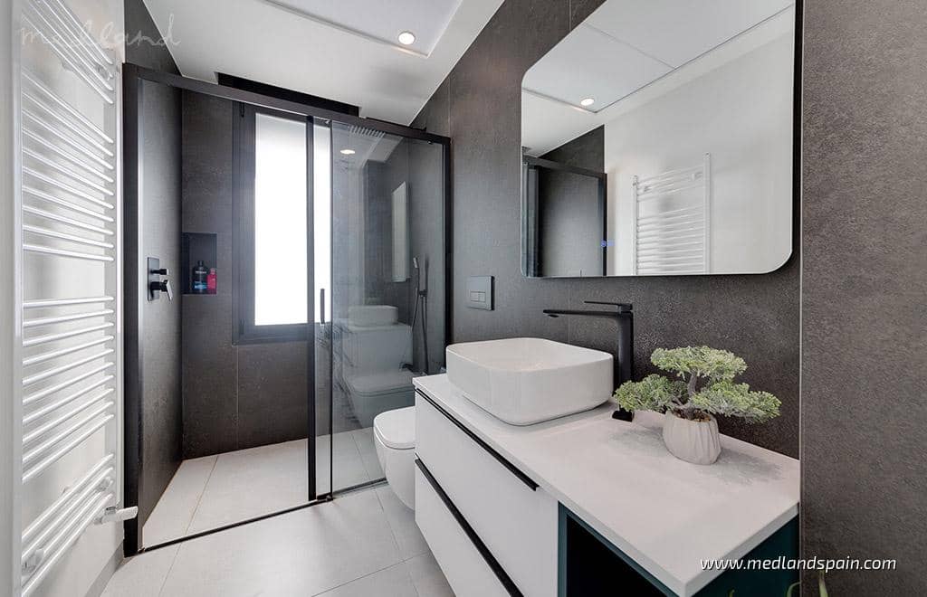 3 sypialnia Willa na sprzedaż w Pilar de la Horadada z basenem garażem - 594 000 € (Ref: 8263029)