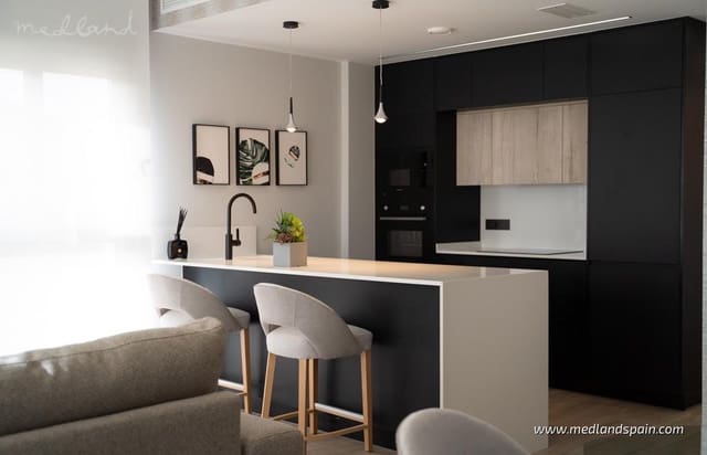 3 quarto Casa em Banda para venda em Villamartin, Orihuela com piscina garagem - 355 000 € (Ref: 8327522)