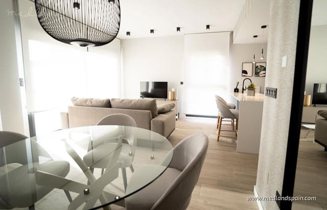 3 quarto Casa em Banda para venda em Villamartin, Orihuela com piscina garagem - 355 000 € (Ref: 8327522)