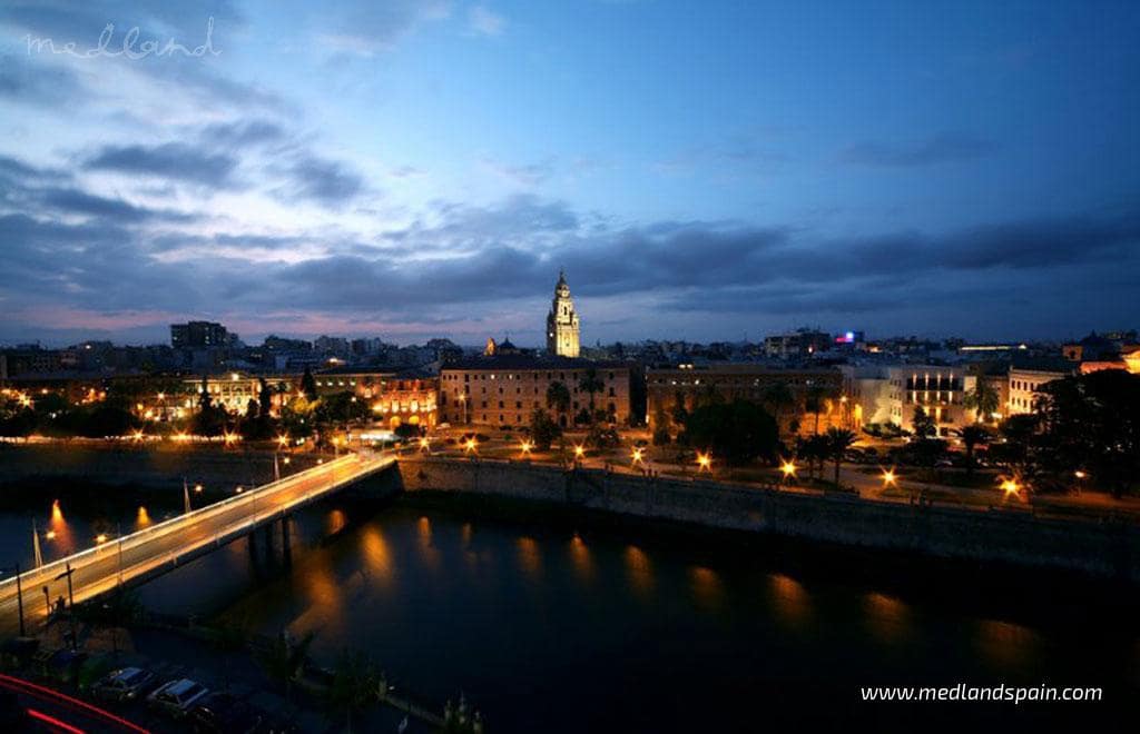 3 soveværelse Villa til salg i Alhama de Murcia med swimmingpool garage - € 335.000 (Ref: 8359838)