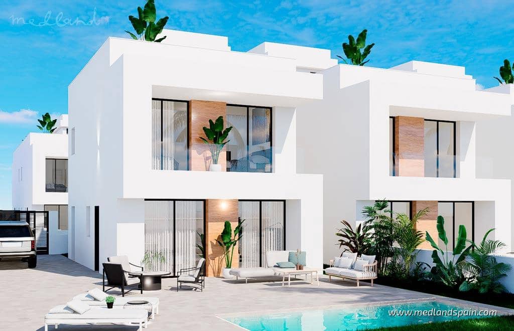 3 slaapkamer Huis te koop in La Zenia met zwembad garage - € 495.000 (Ref: 8383223)