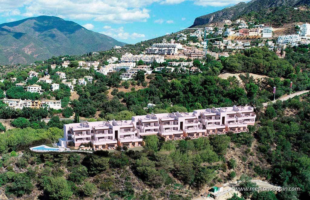 3 slaapkamer Appartement te koop in Marbella met zwembad garage - € 580.000 (Ref: 8411734)