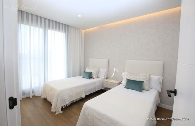 3 camera da letto Villa in vendita in Pilar de la Horadada ciudad, Pilar de la Horadada con piscina garage - 725.000 € (Rif: 8457217)