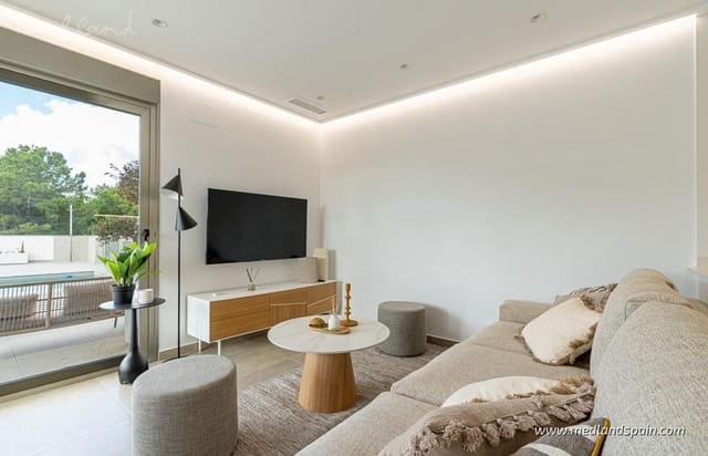 3 soveværelse Villa til salg i Pinar de Campoverde, Pilar de la Horadada med swimmingpool garage - € 474.900 (Ref: 8488815)