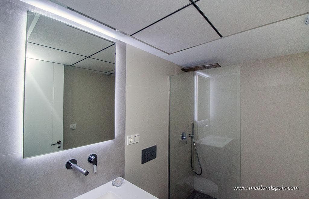 3 quarto Moradia para venda em Villamartin com piscina - 549 900 € (Ref: 8493589)