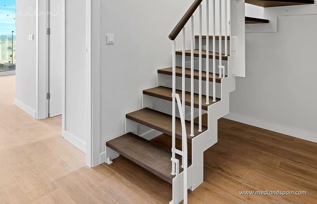 2 quarto Apartamento para venda em Villamartin, Orihuela com piscina garagem - 425 000 € (Ref: 8536812)