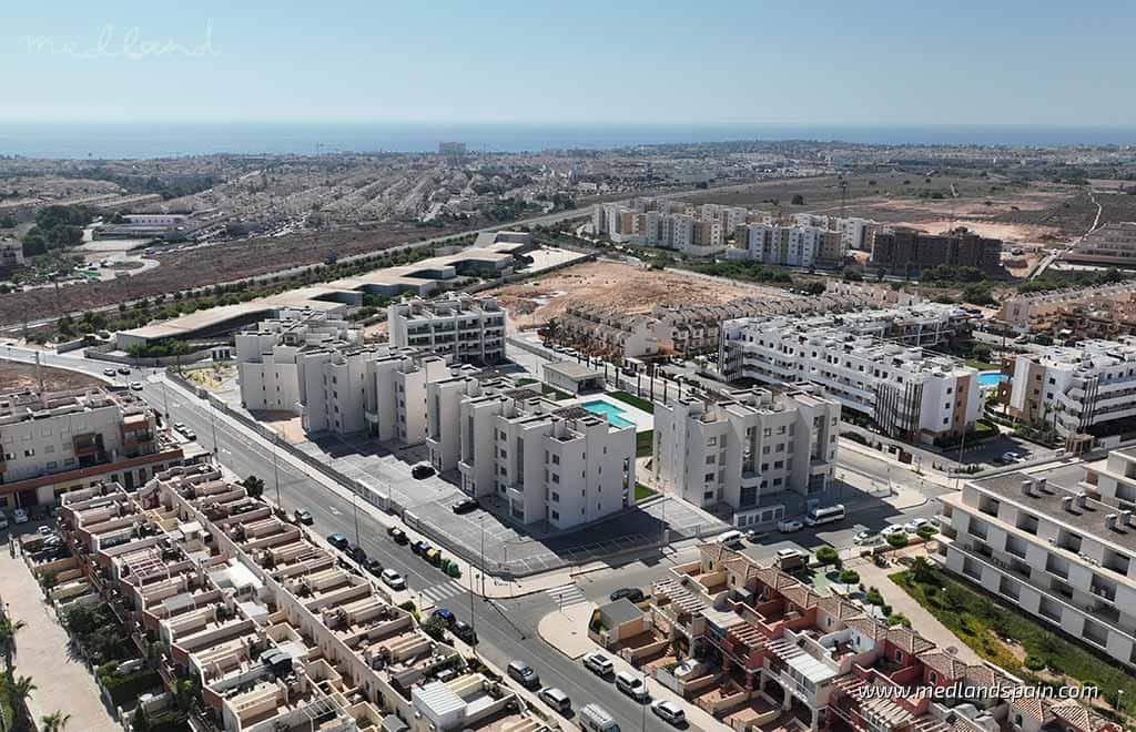 2 sovrum Lägenhet till salu i Villamartin med pool garage - 425 000 € (Ref: 8536812)