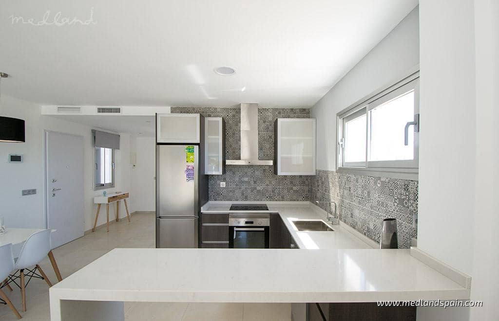 3 quarto Moradia para venda em Los Alcazares com piscina garagem - 445 000 € (Ref: 8551424)