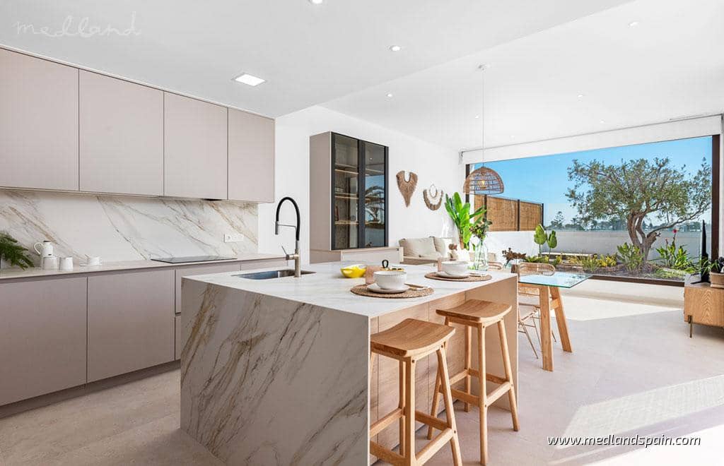 2 sovrum Lägenhet till salu i Los Alcazares med pool garage - 305 000 € (Ref: 8574291)