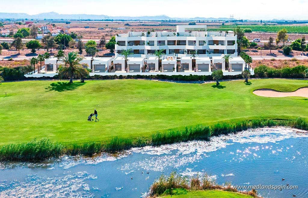 2 sovrum Lägenhet till salu i Los Alcazares med pool garage - 305 000 € (Ref: 8574291)