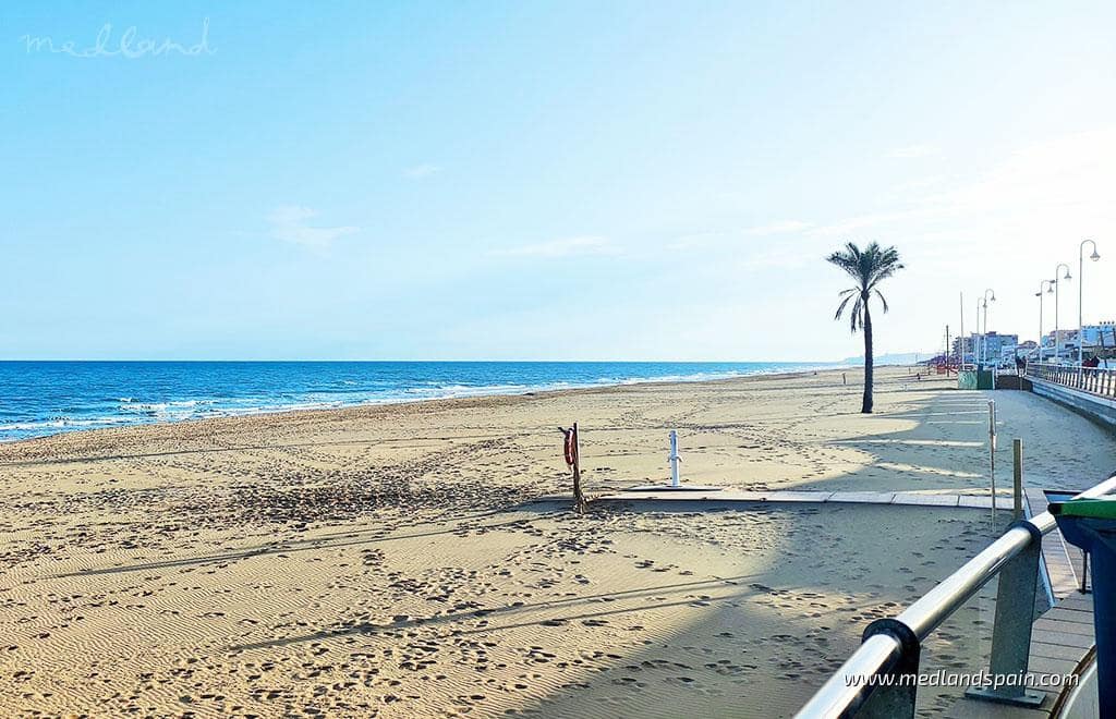 2 bedroom Apartment for sale in Guardamar del Segura with pool garage - € 279,000 (Ref: 8582526)