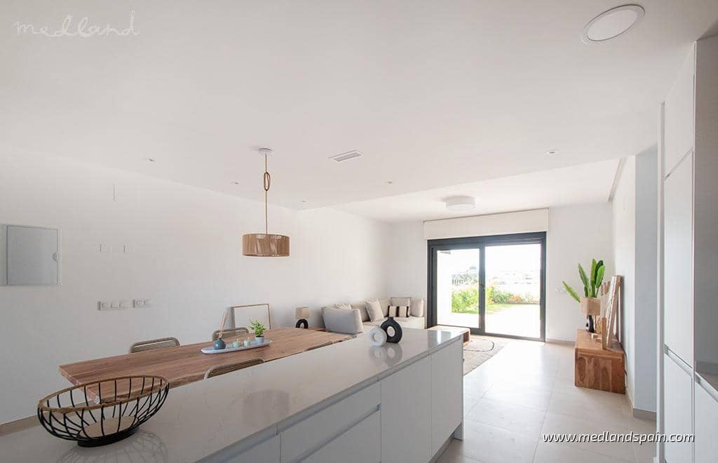 3 Zimmer Apartment zu verkaufen in Pilar de la Horadada mit Pool Garage - 334.900 € (Ref: 8603967)