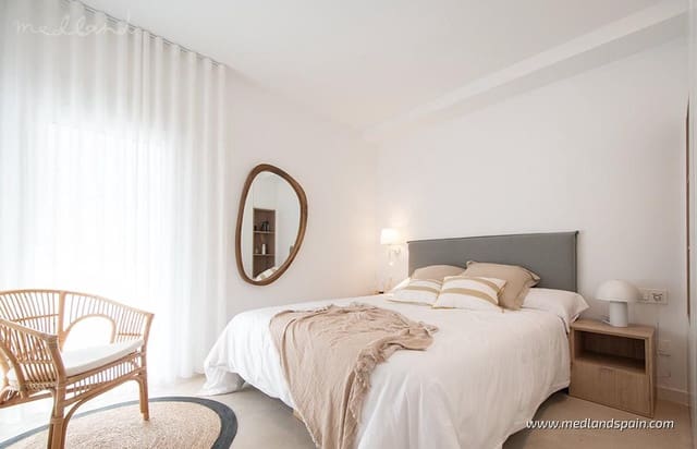 3 makuuhuone Huoneisto myytävänä paikassa Pilar de la Horadada mukana uima-altaan - 334 900 € (Ref: 8603978)
