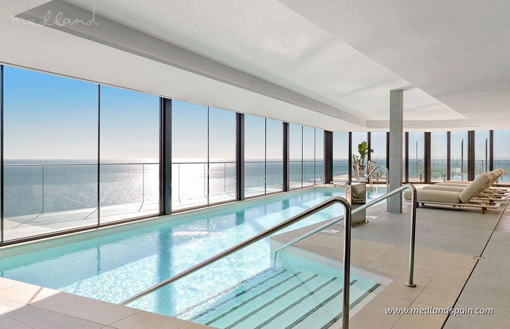 4 soverom Leilighet til salgs i Fuengirola med svømmebasseng garasje - € 2 425 000 (Ref: 8612593)