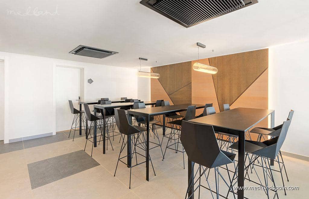 4 soverom Leilighet til salgs i Fuengirola med svømmebasseng garasje - € 2 425 000 (Ref: 8612593)