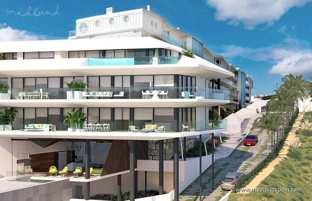 2 makuuhuone Huoneisto myytävänä paikassa Fuengirola mukana uima-altaan 
autotalli - 822 000 € (Ref: 8612595)
