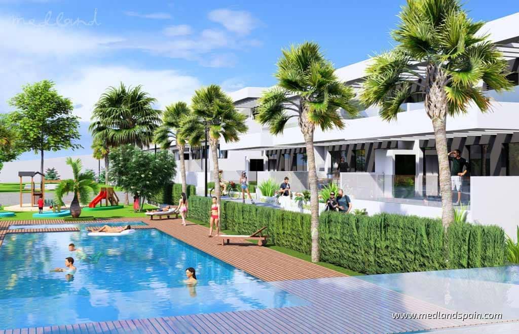 2 bedroom Apartment for sale in Algorfa with pool garage - € 290,000 (Ref: 8622898)