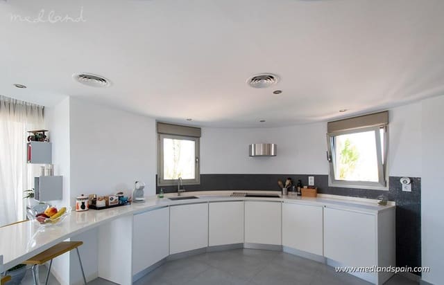 4 soveværelse Villa til salg i Ciudad Quesada, Rojales med swimmingpool garage - € 899.000 (Ref: 8625138)